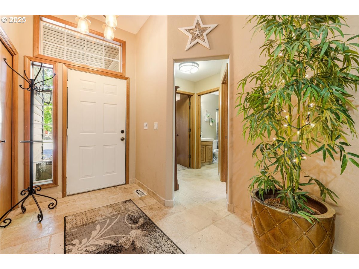 352 SE 58TH CT