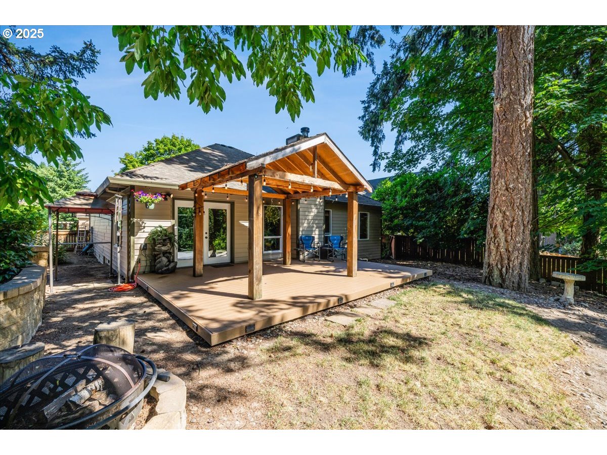 352 SE 58TH CT