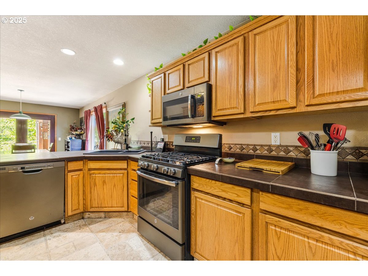 352 SE 58TH CT