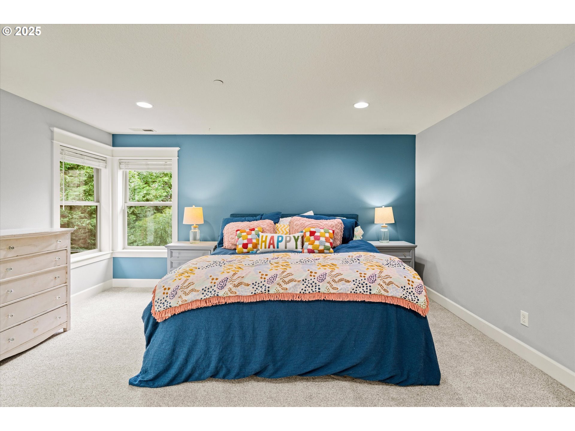 2256 ROGUE WAY