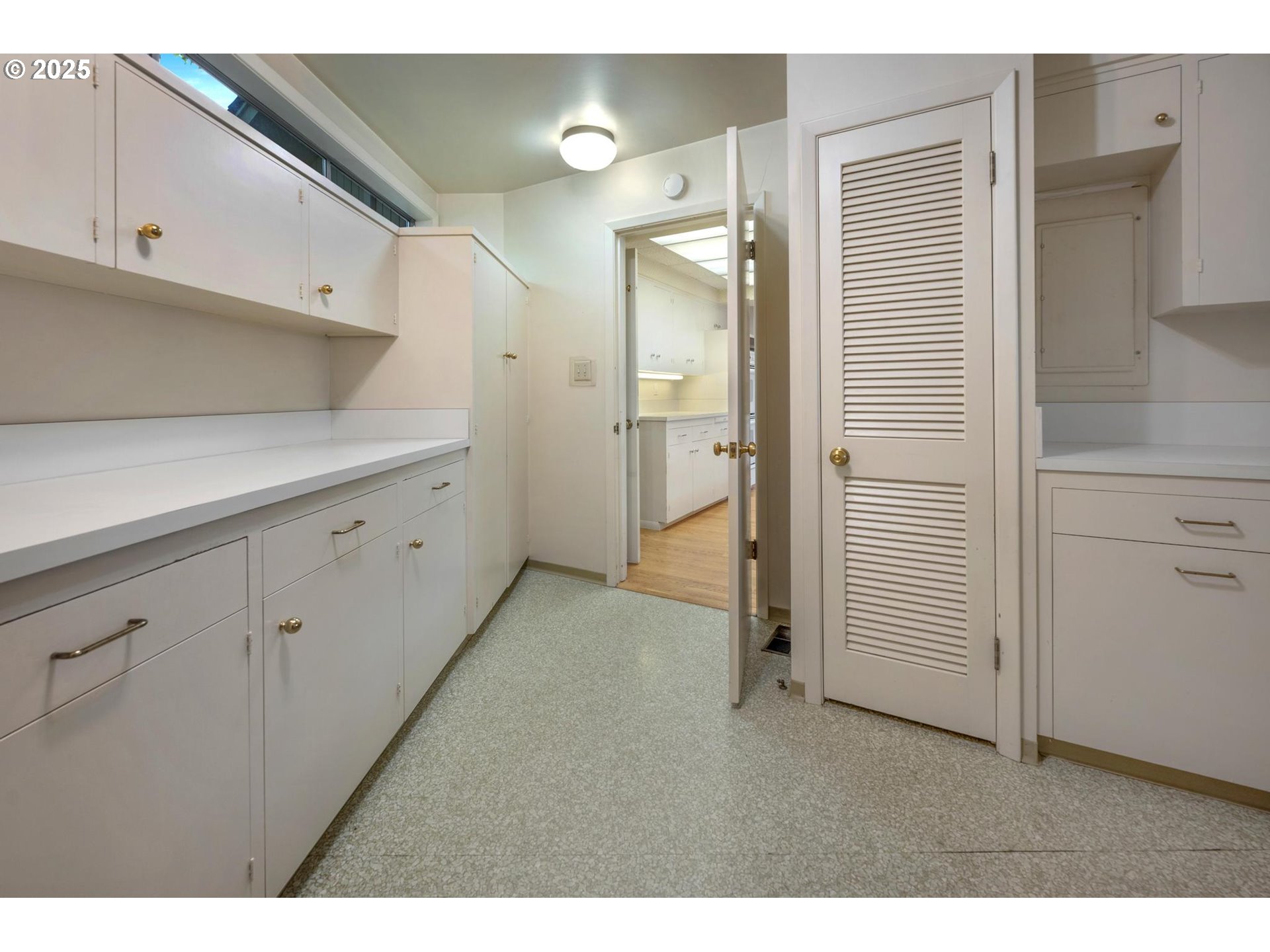 7712 SW GREEN VALLEY TER