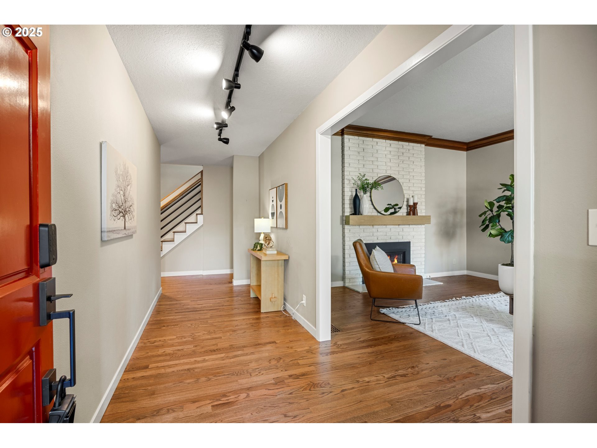 6580 SW PRESLYNN DR