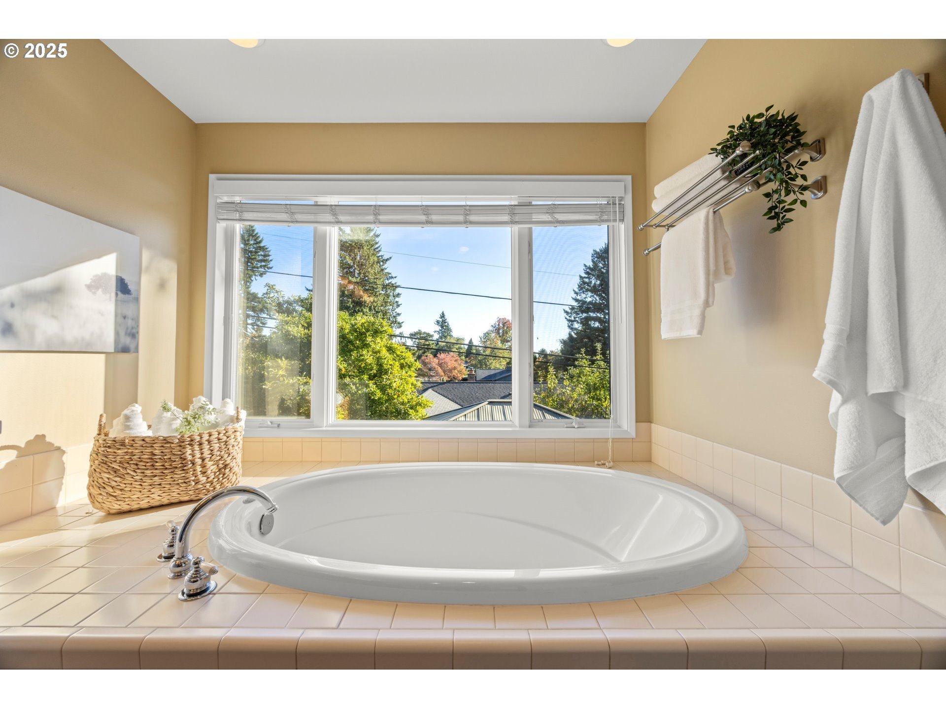 6580 SW PRESLYNN DR