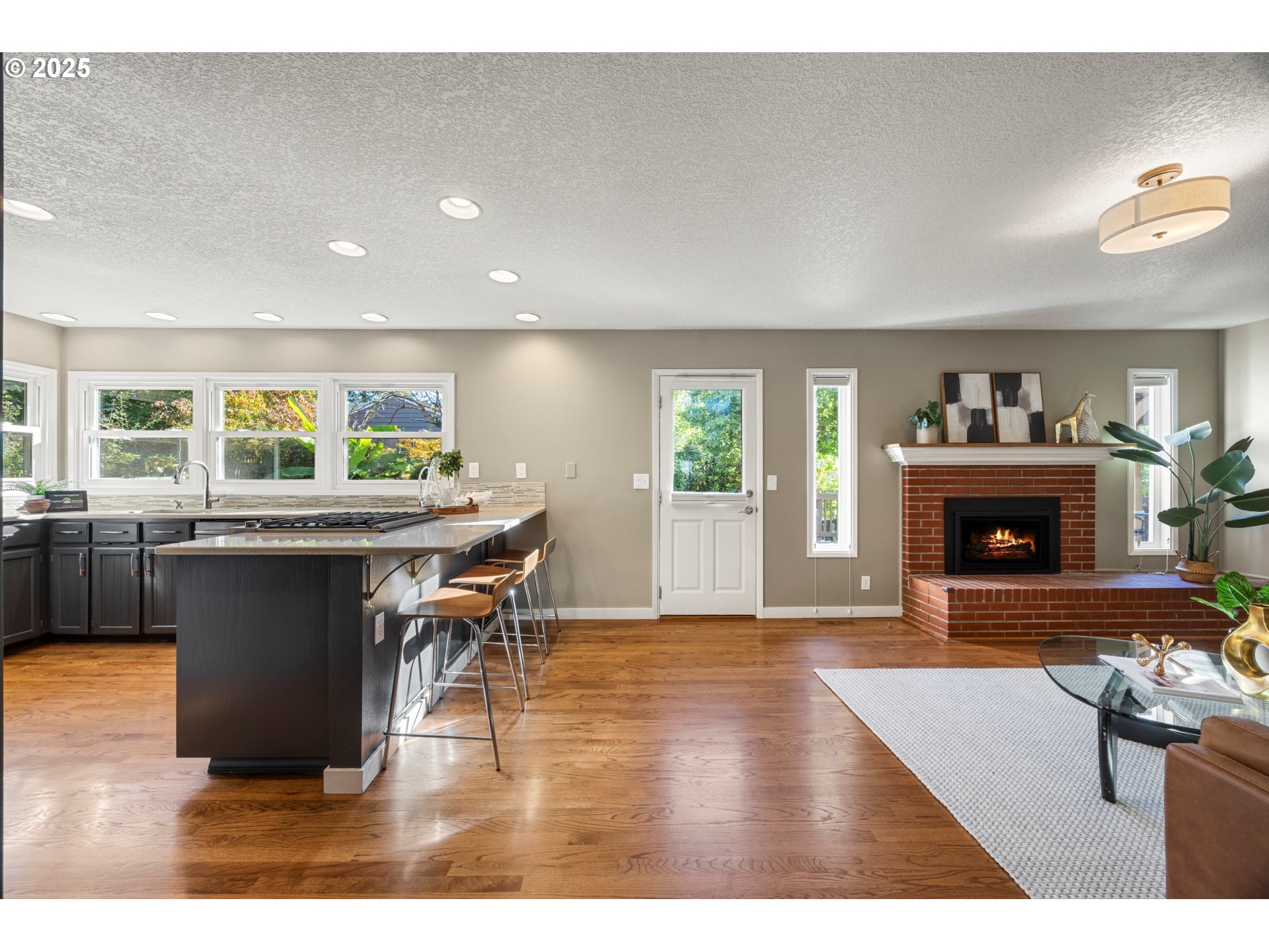 6580 SW PRESLYNN DR