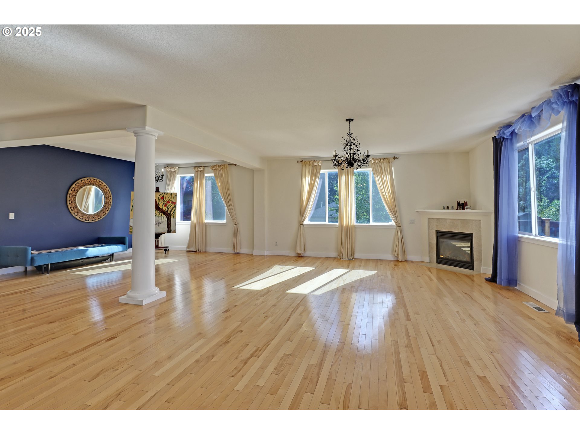 12606 NW LARRY CT