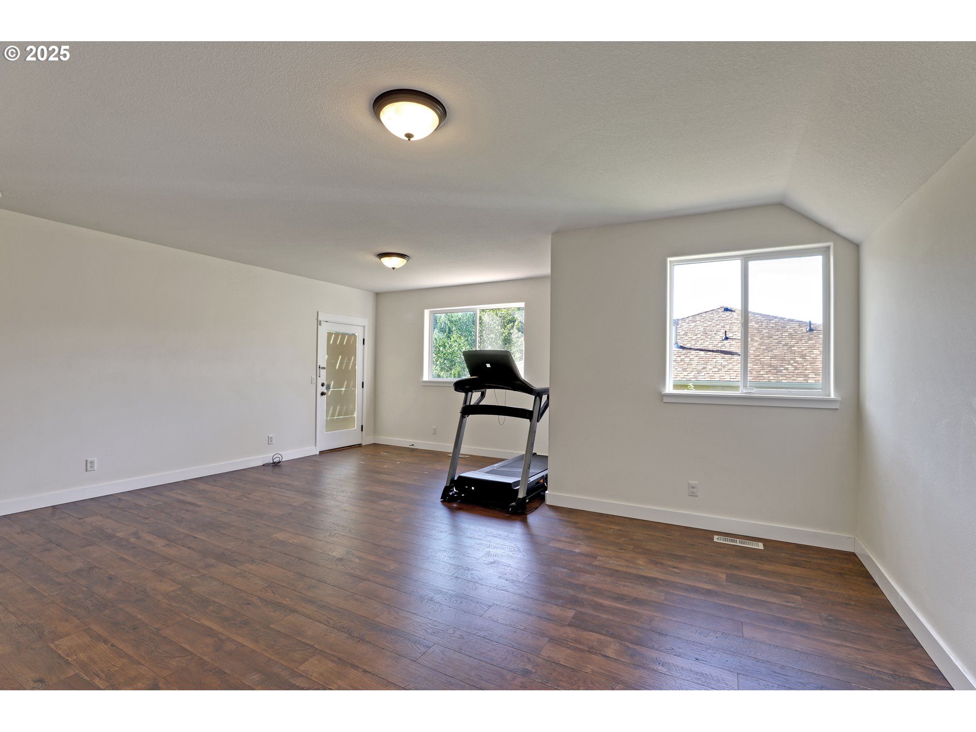 12606 NW LARRY CT