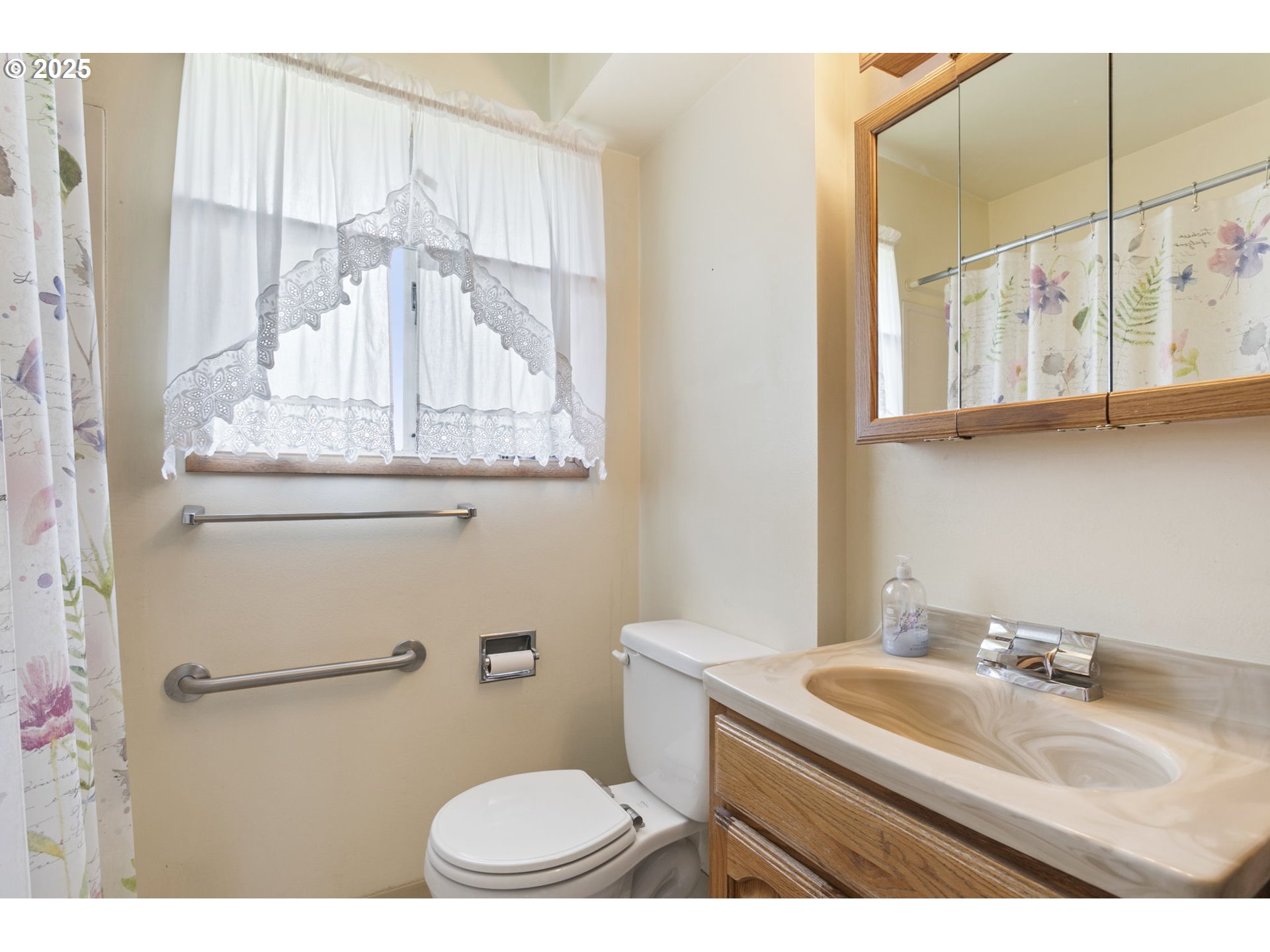 16711 SE Alder CT