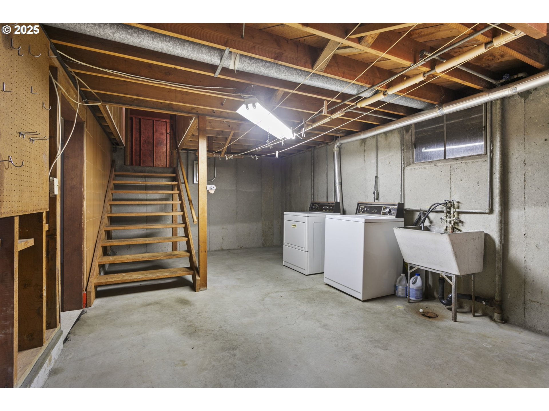 16711 SE Alder CT