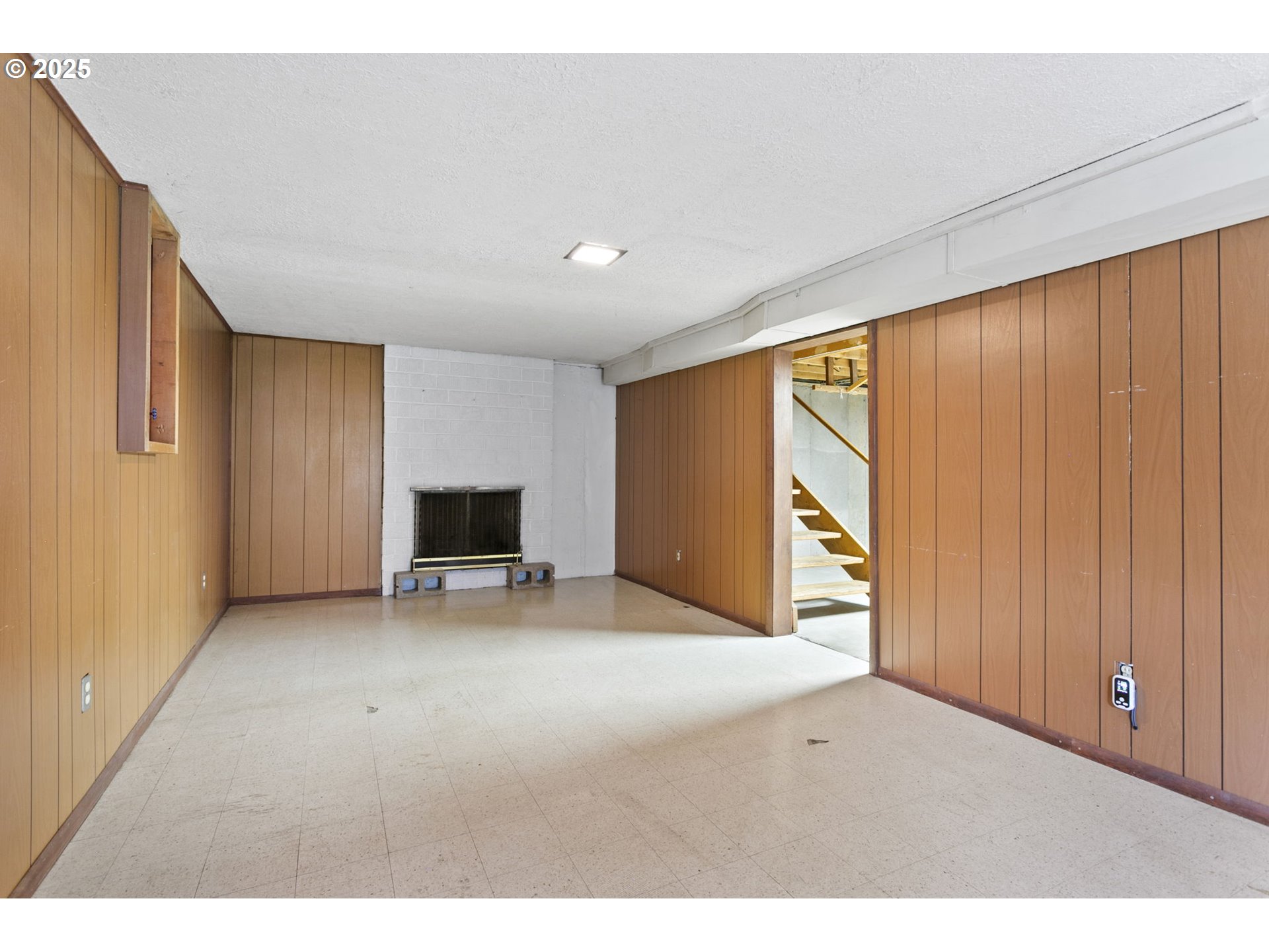 16711 SE Alder CT
