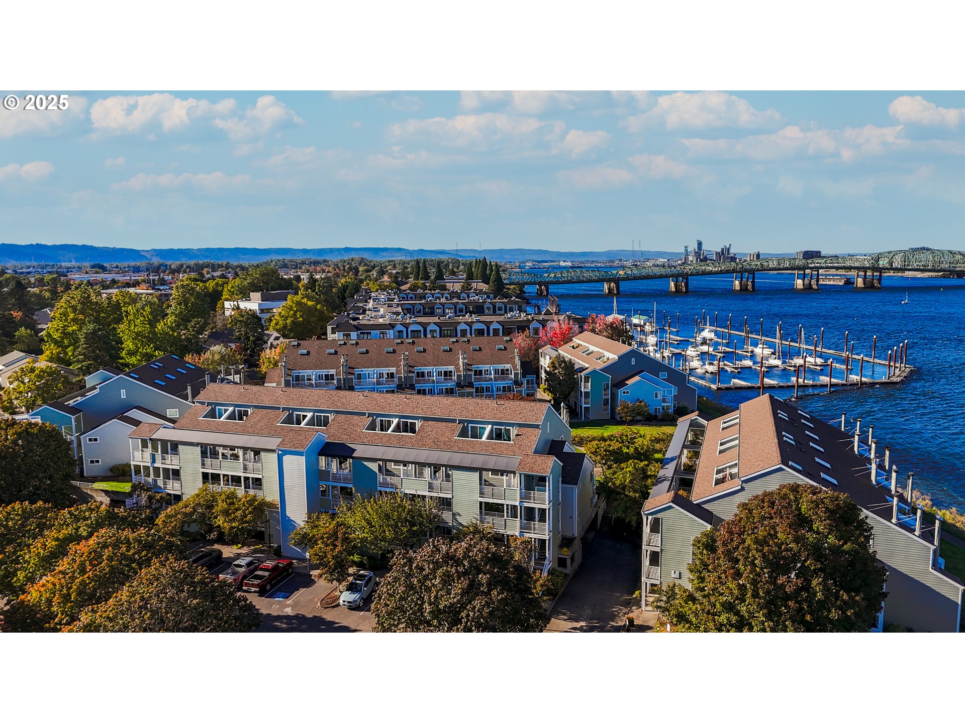 167 N HAYDEN BAY DR