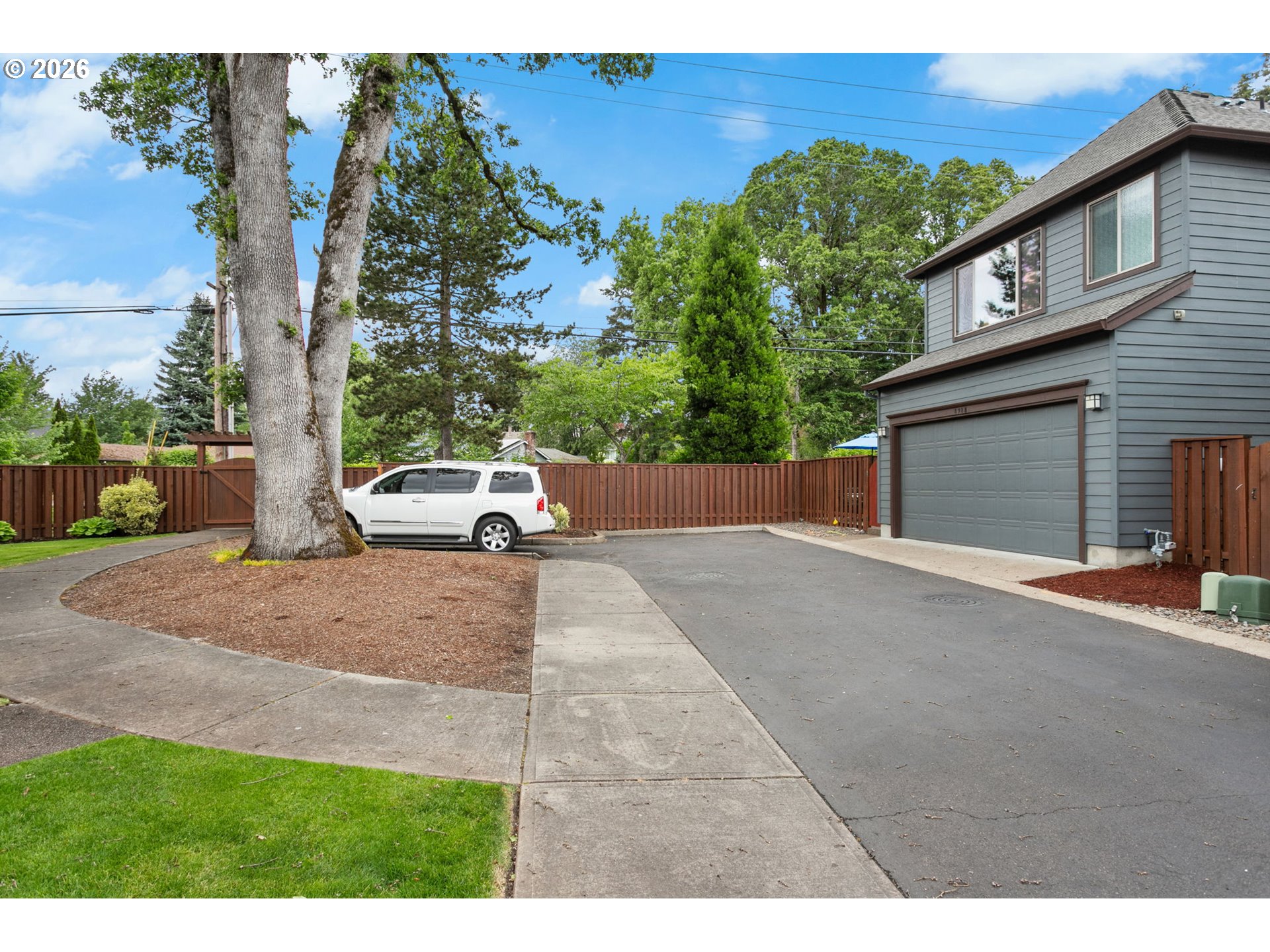 8988 SW TAYLORS FERRY RD