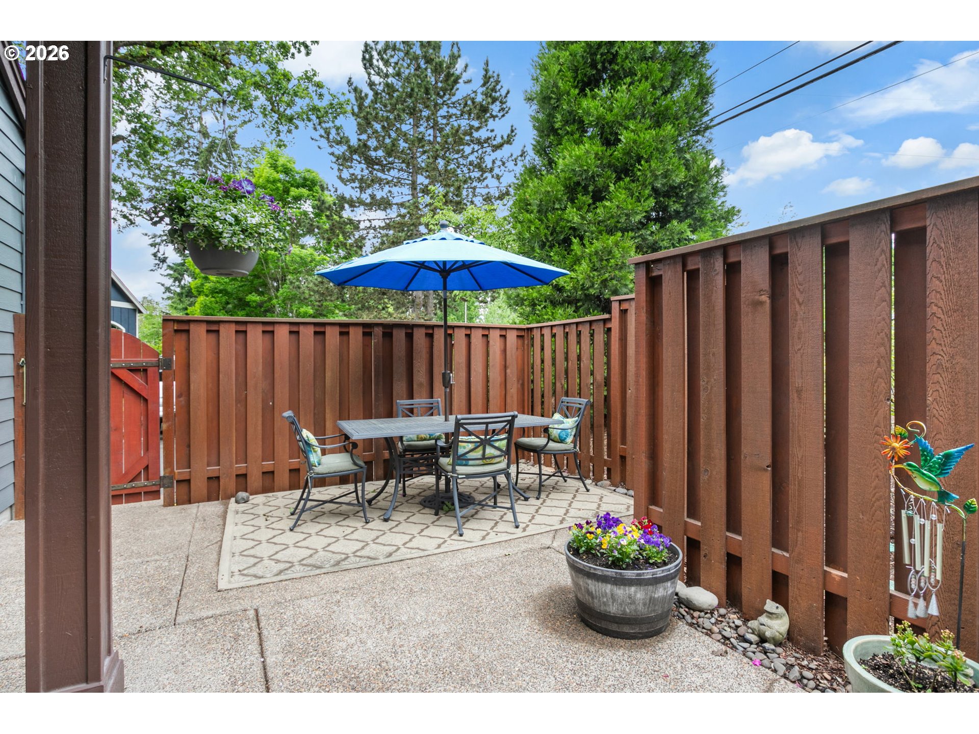 8988 SW TAYLORS FERRY RD