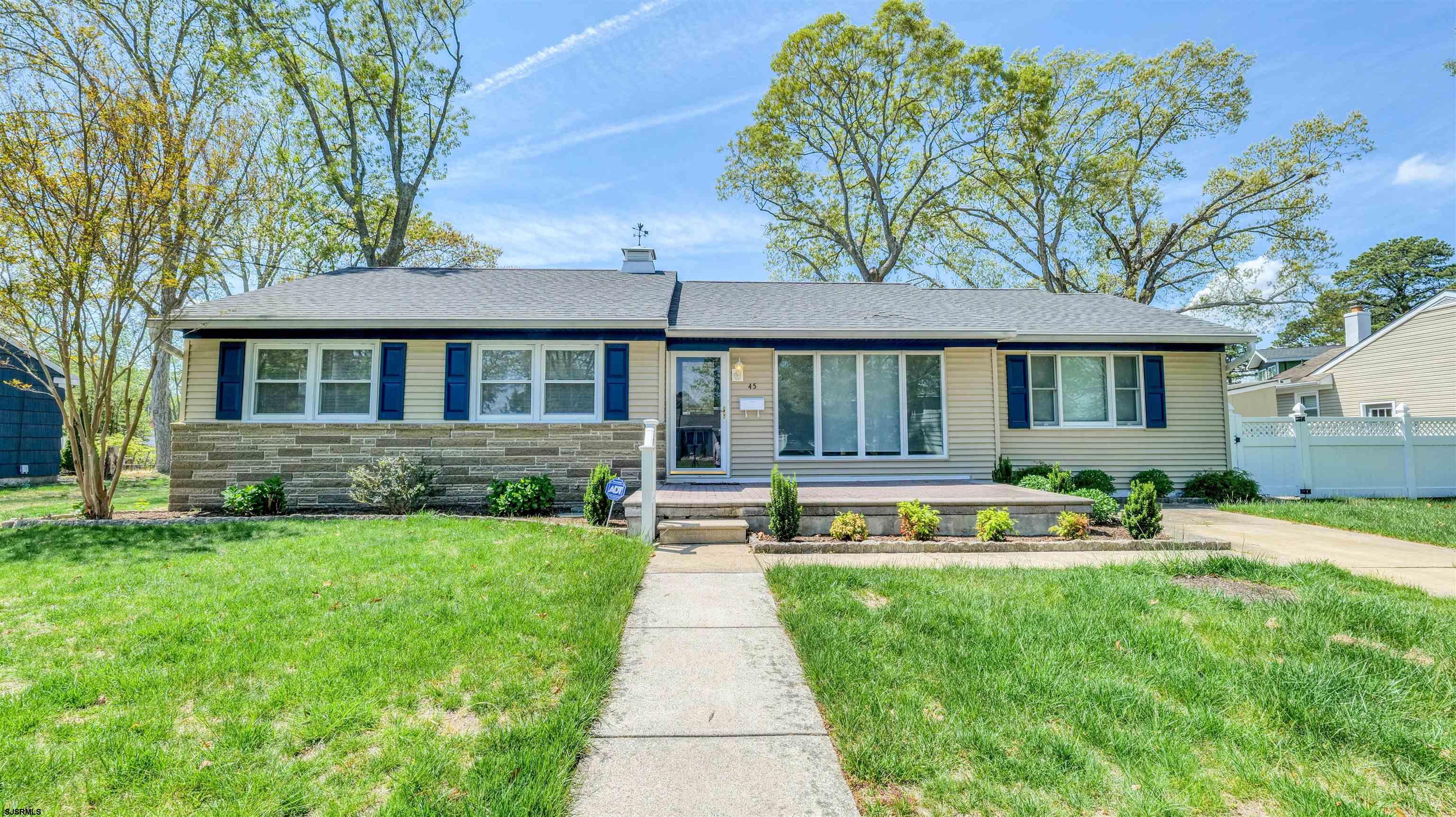 45 Dogwood Dr