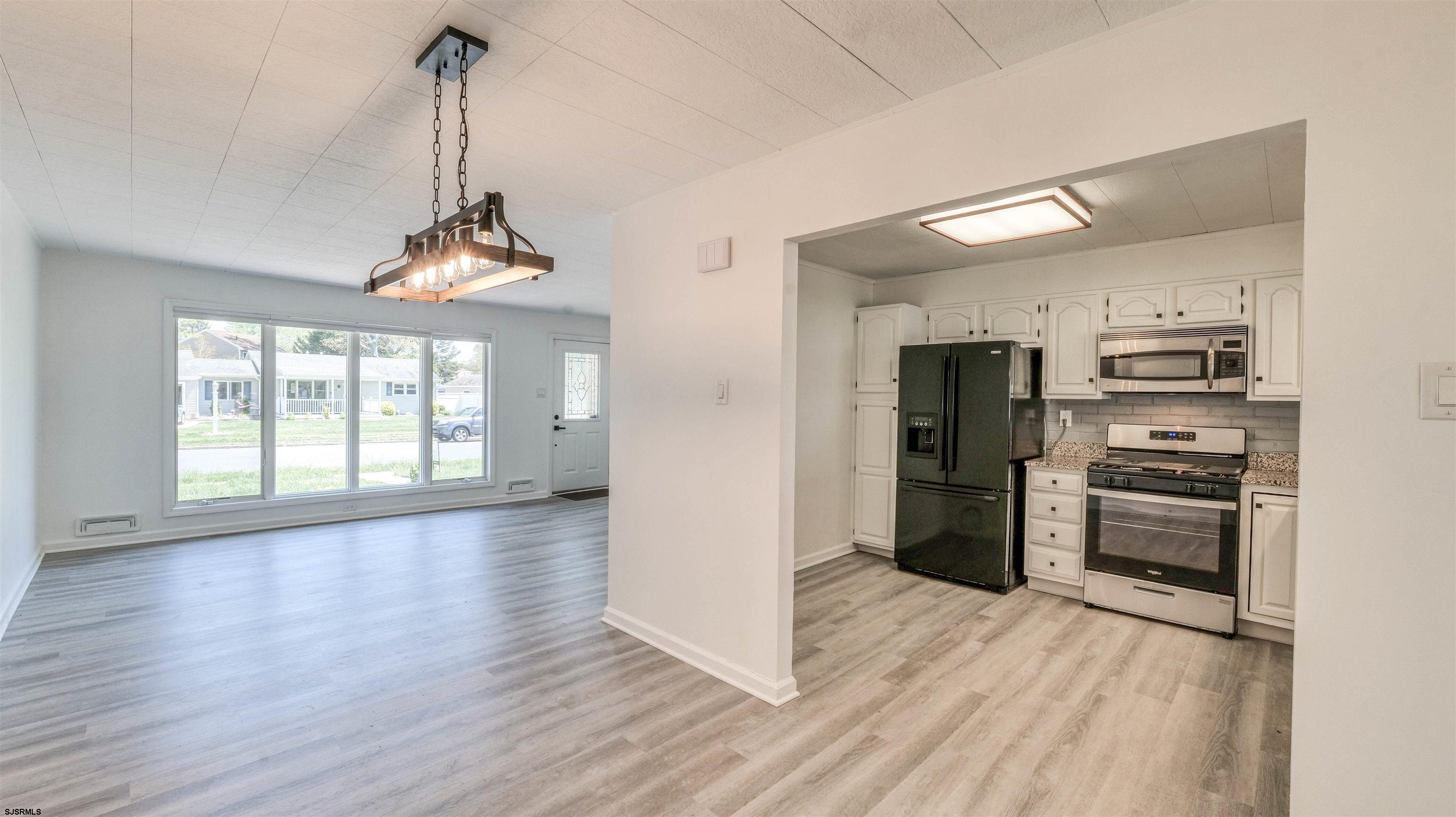 45 Dogwood Dr