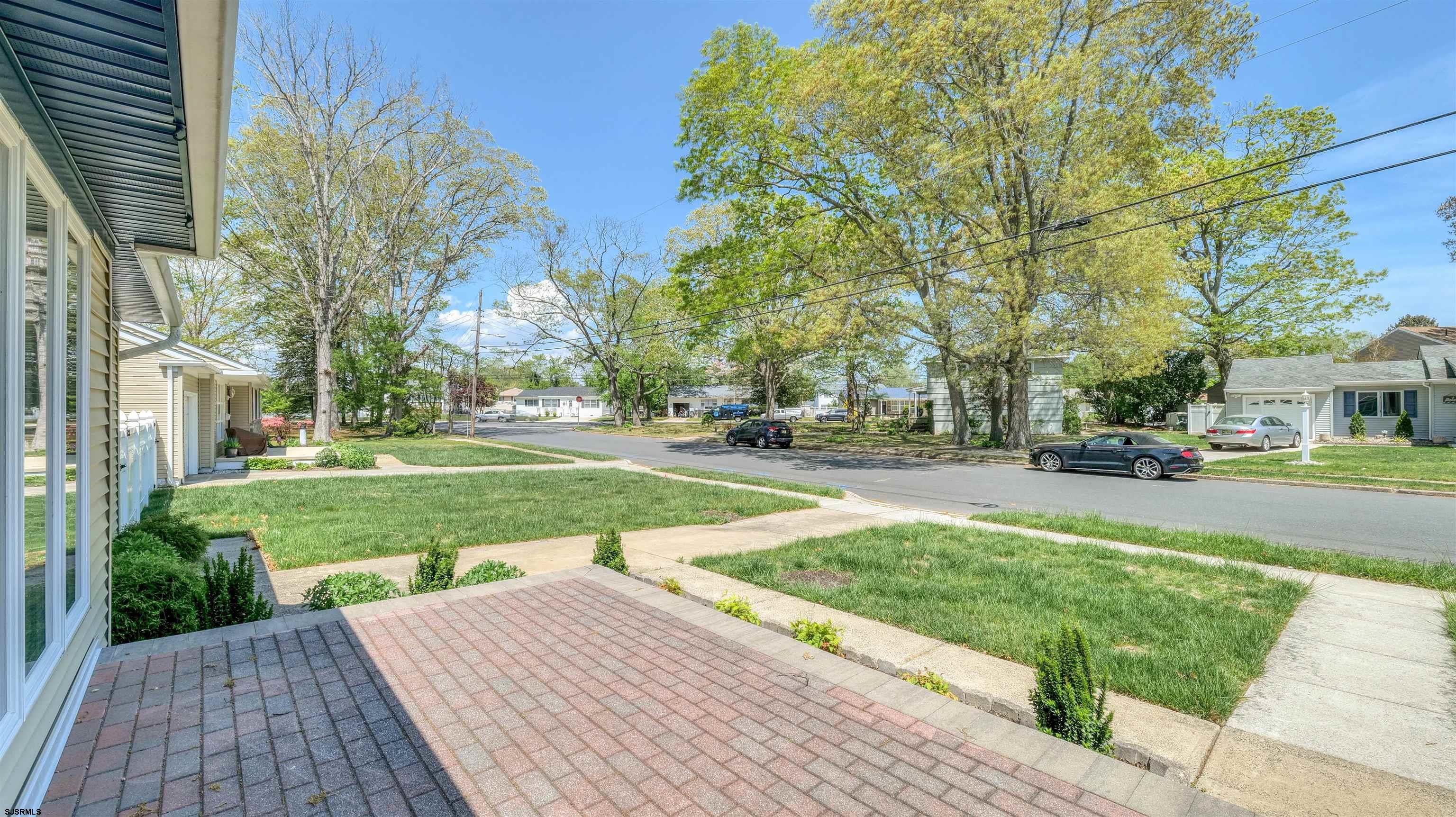 45 Dogwood Dr