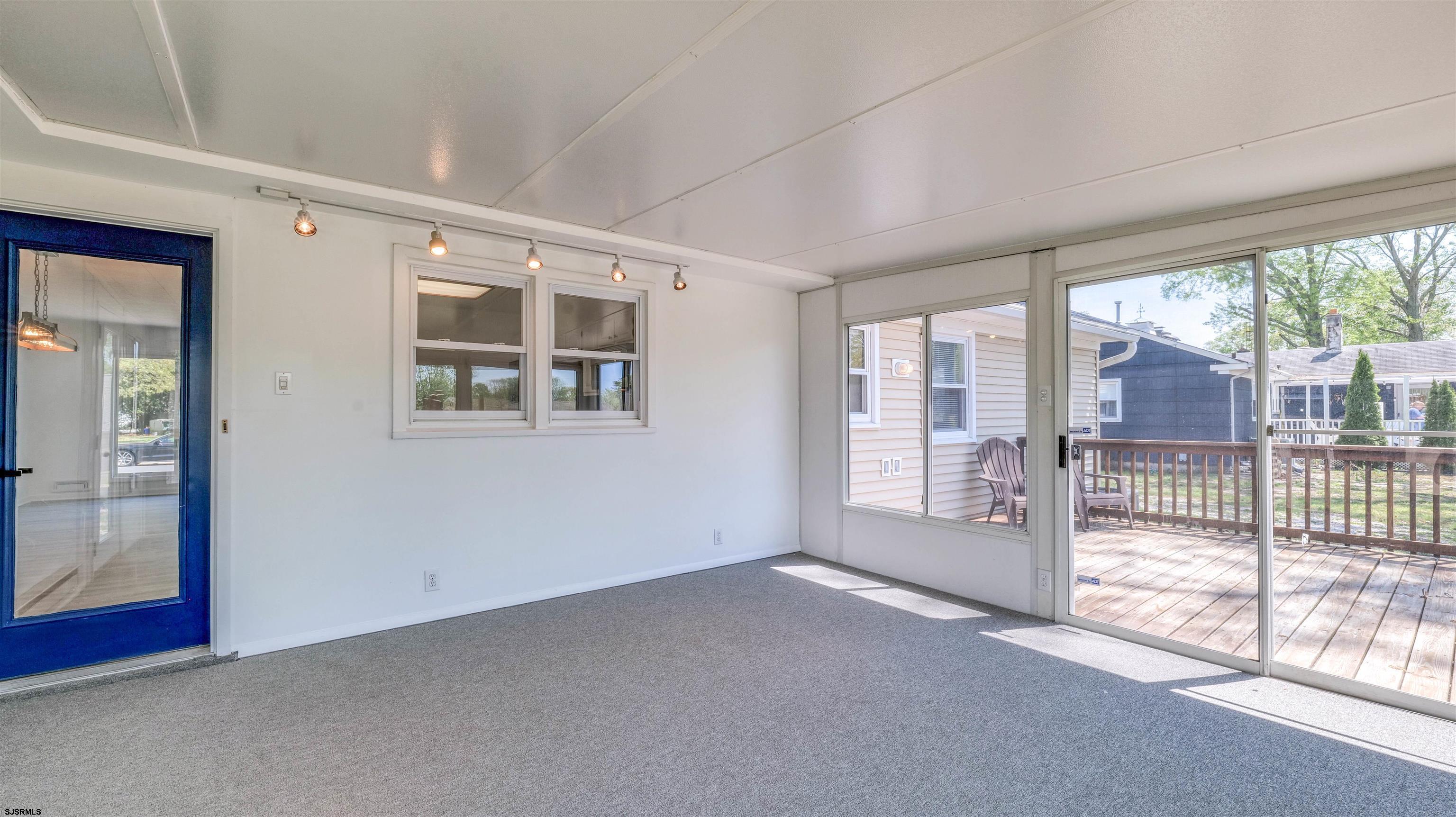 45 Dogwood Dr