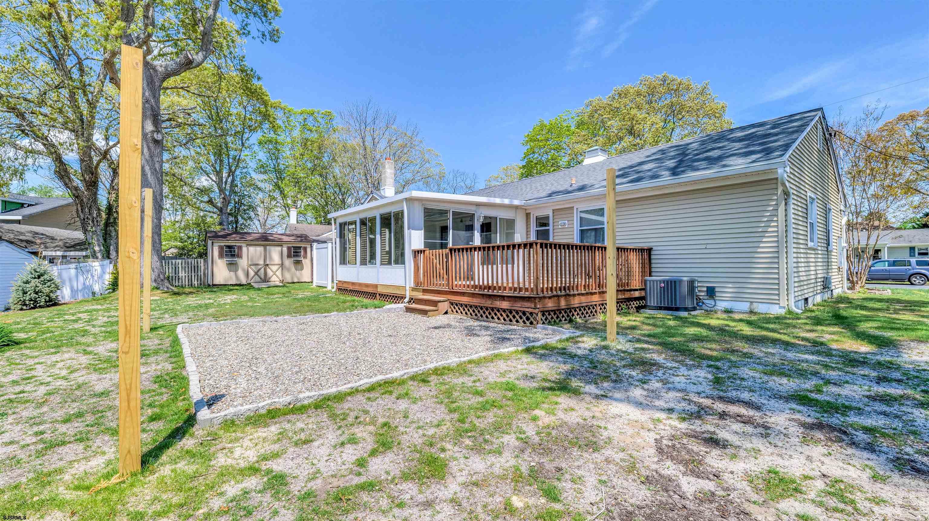 45 Dogwood Dr