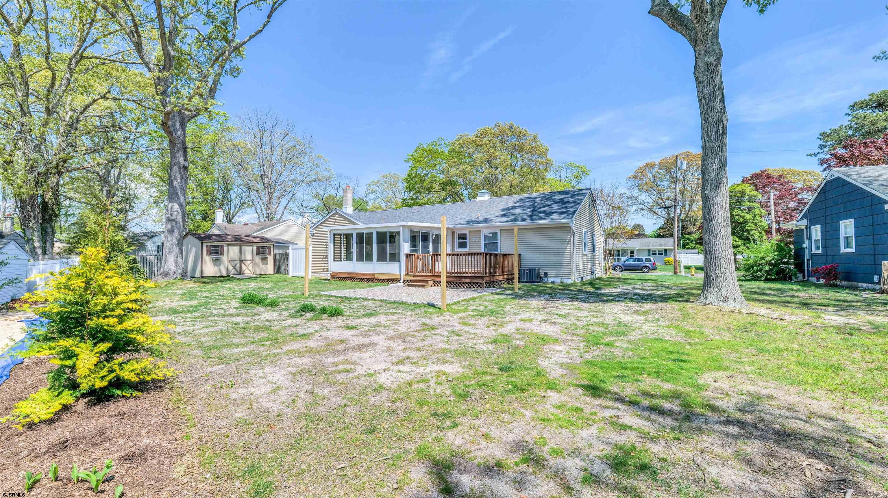 45 Dogwood Dr