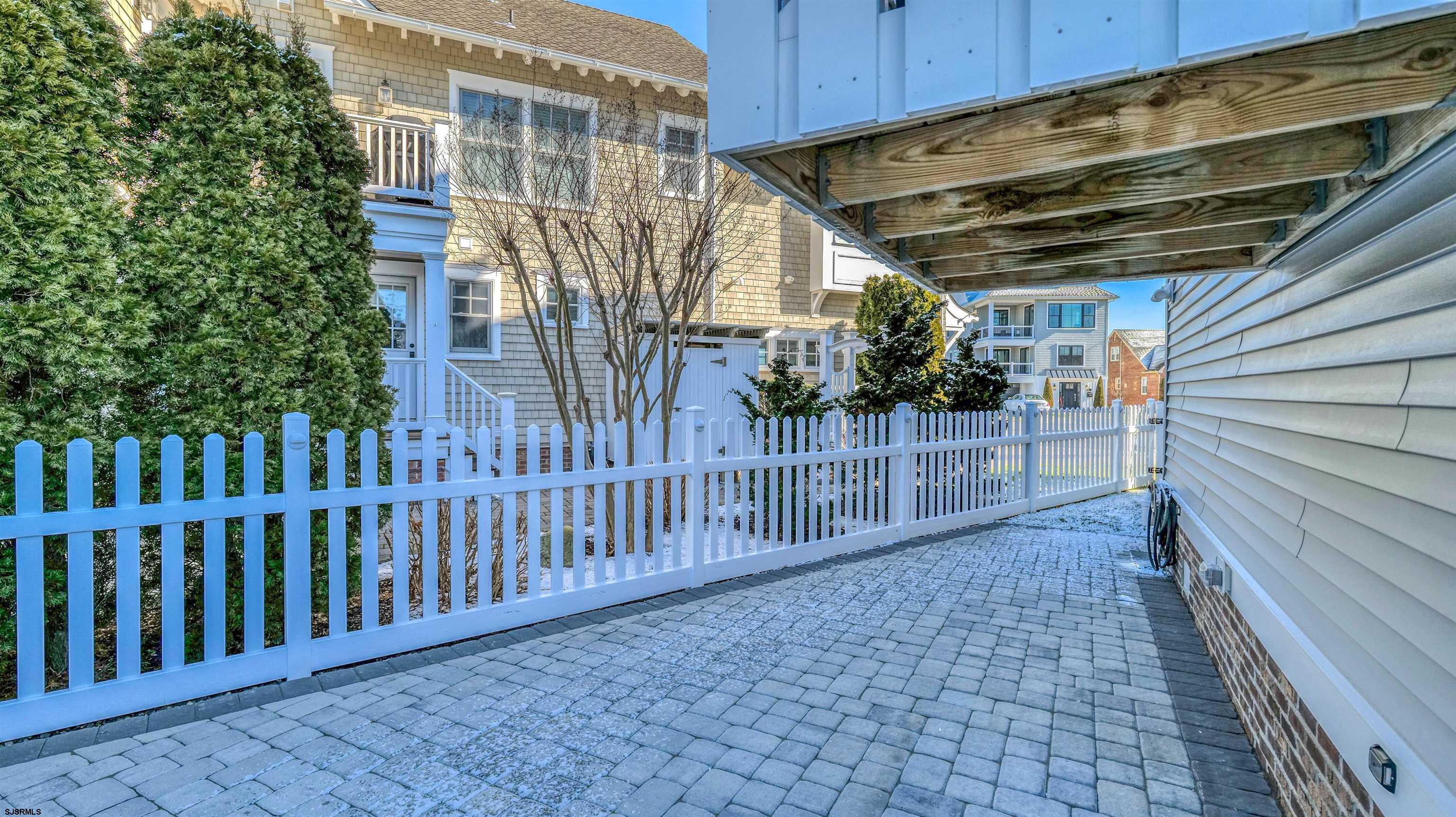 220 Northpoint Road