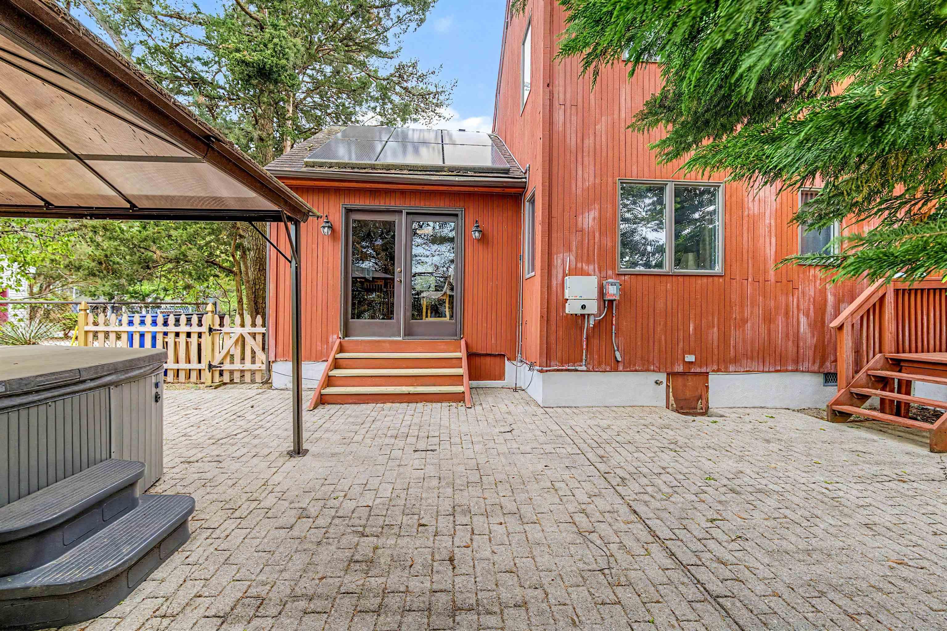 31 Ventnor Ave