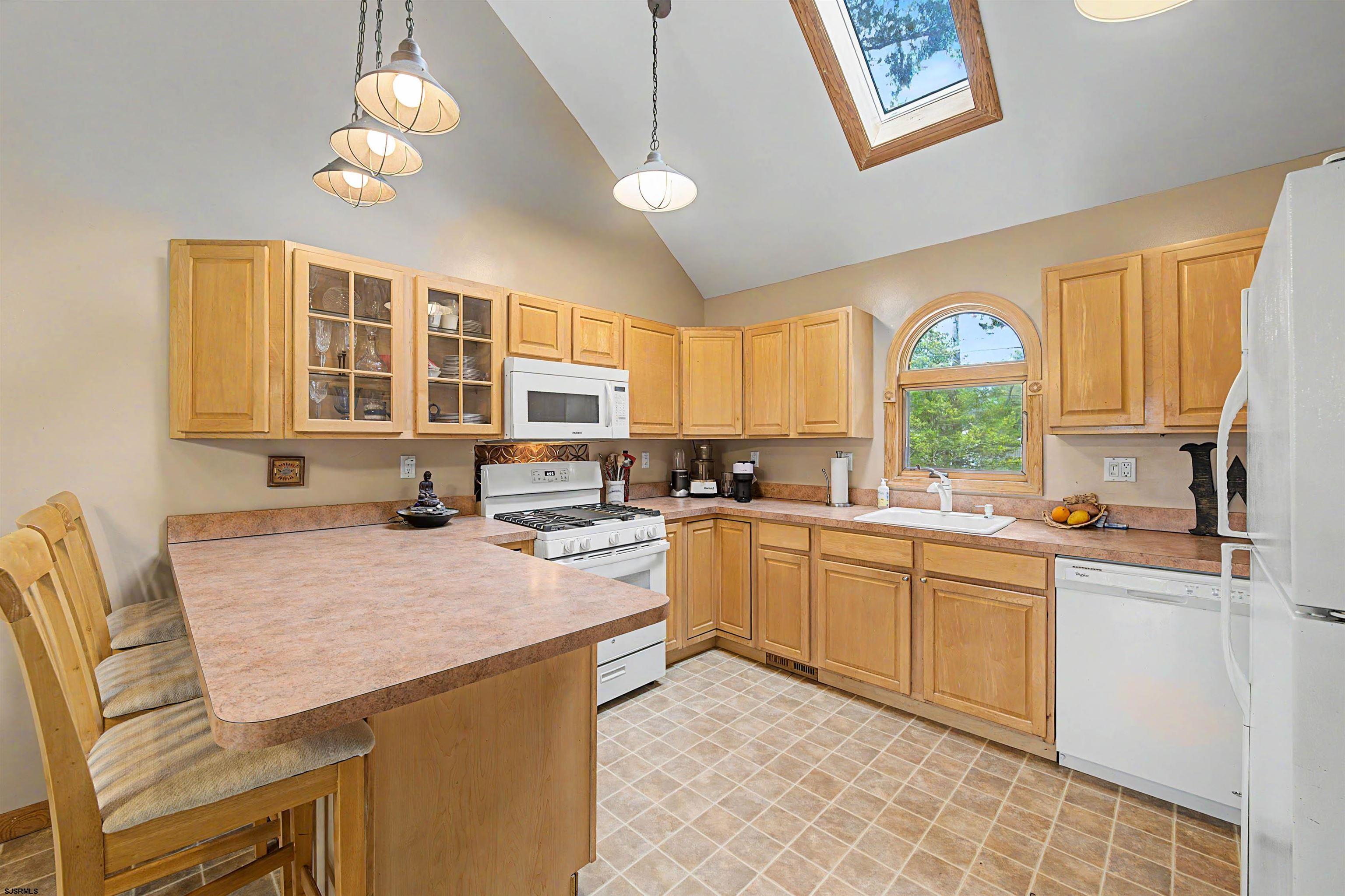 31 Ventnor Ave