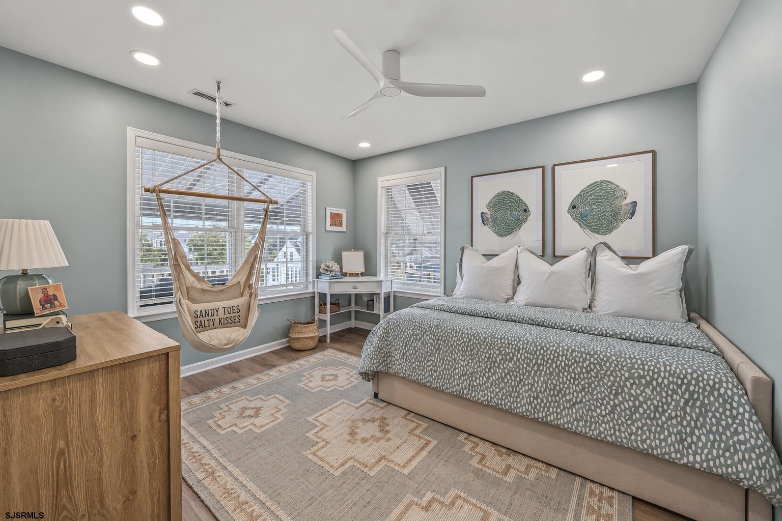 259 Asbury Ave Unit: 2