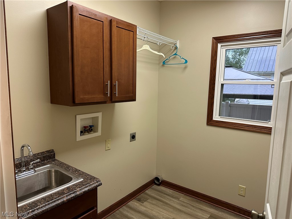 312 N Wooster Avenue