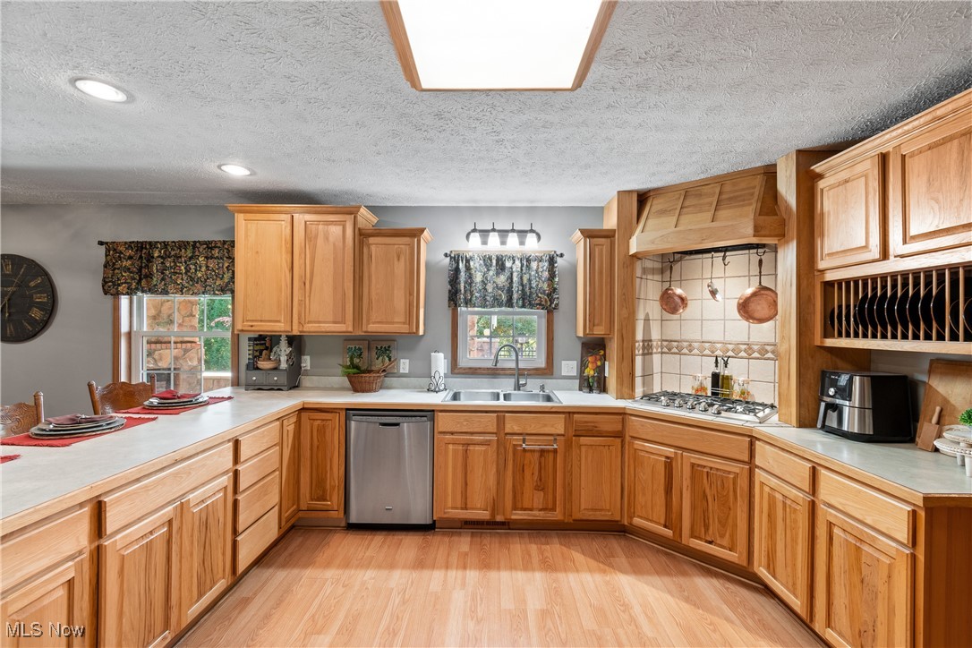 9720 Konrad Kohl Road NW