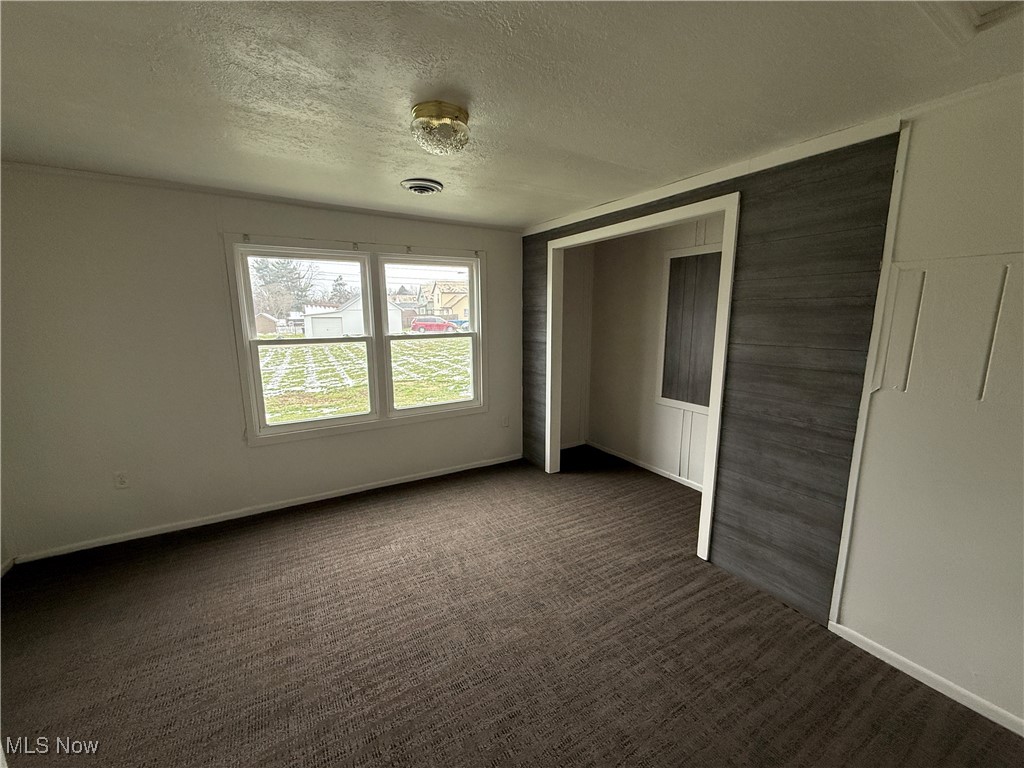 604 Crider Avenue NE