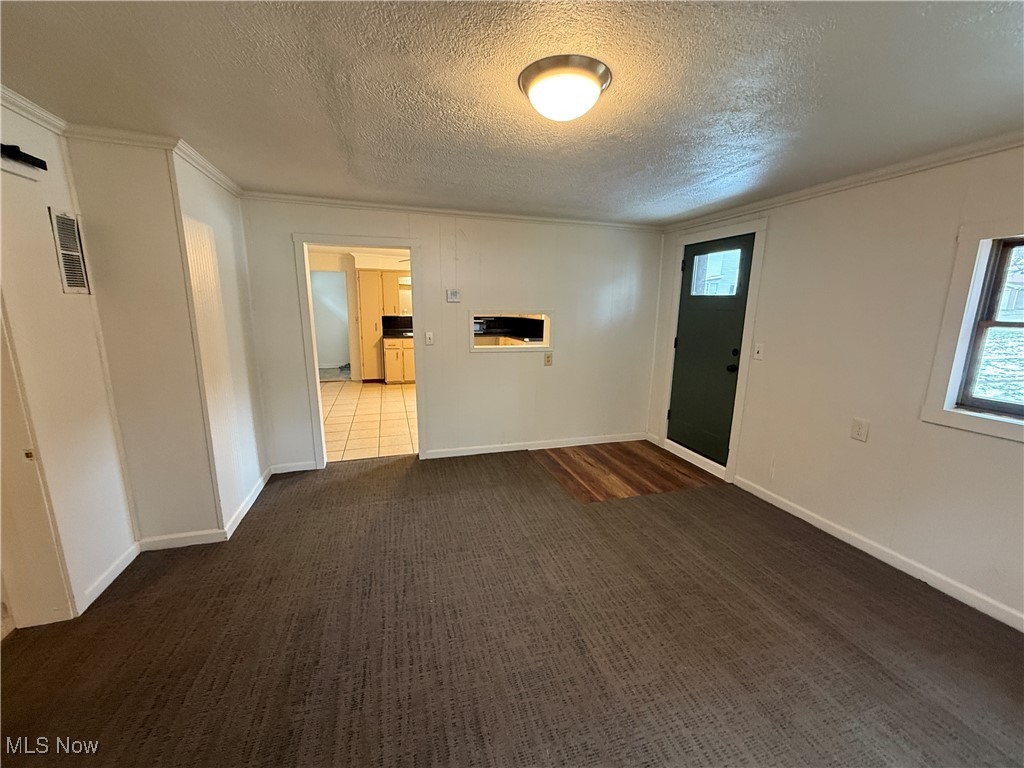 604 Crider Avenue NE