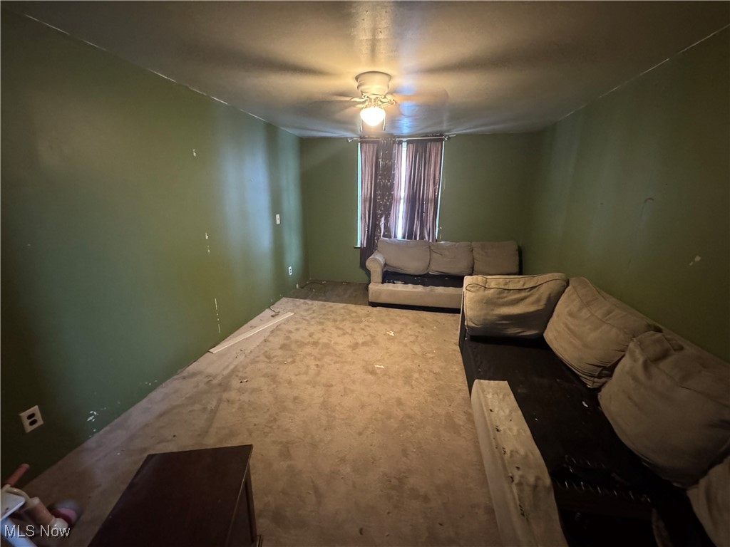 128 S 6th Street