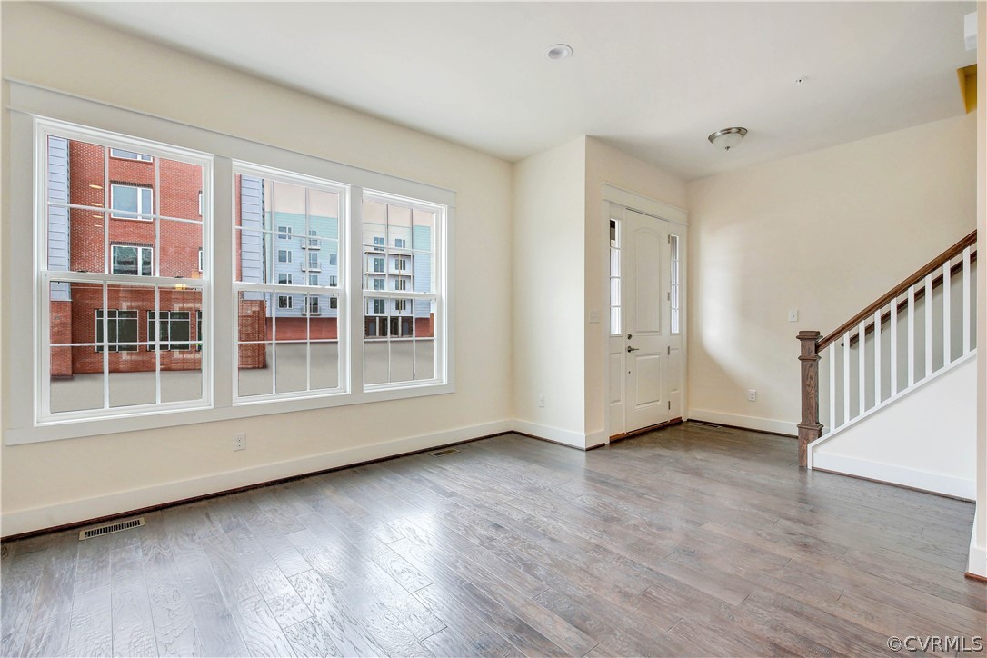 5409 Gillies Creek Mews
