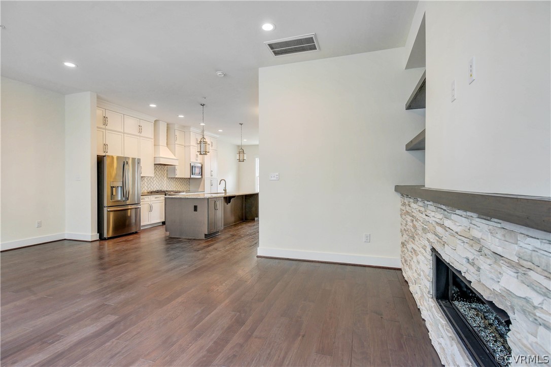 5409 Gillies Creek Mews