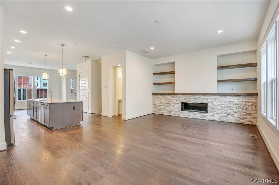5409 Gillies Creek Mews