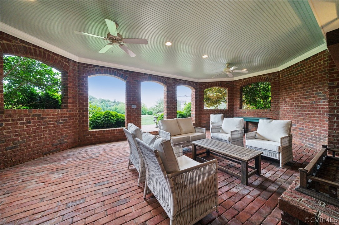 2650 Huguenot Trl