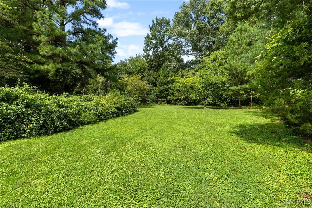 412 Sleepy Hollow Rd