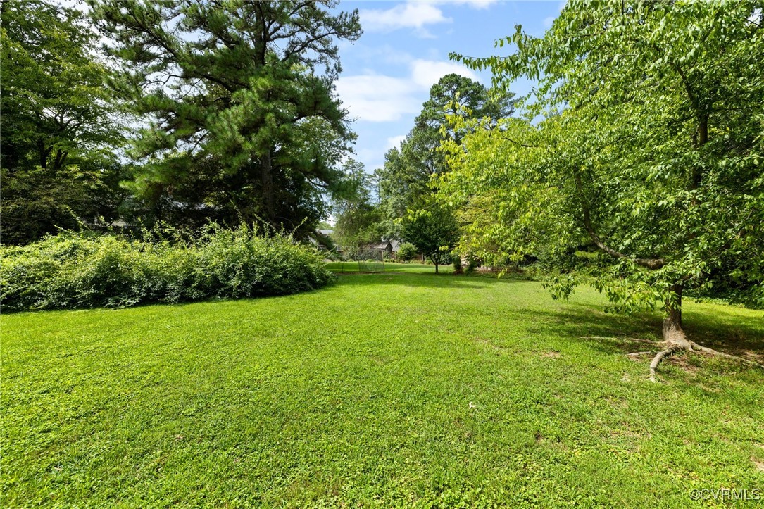 412 Sleepy Hollow Rd