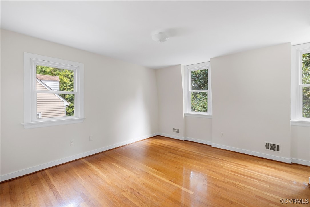 412 Sleepy Hollow Rd