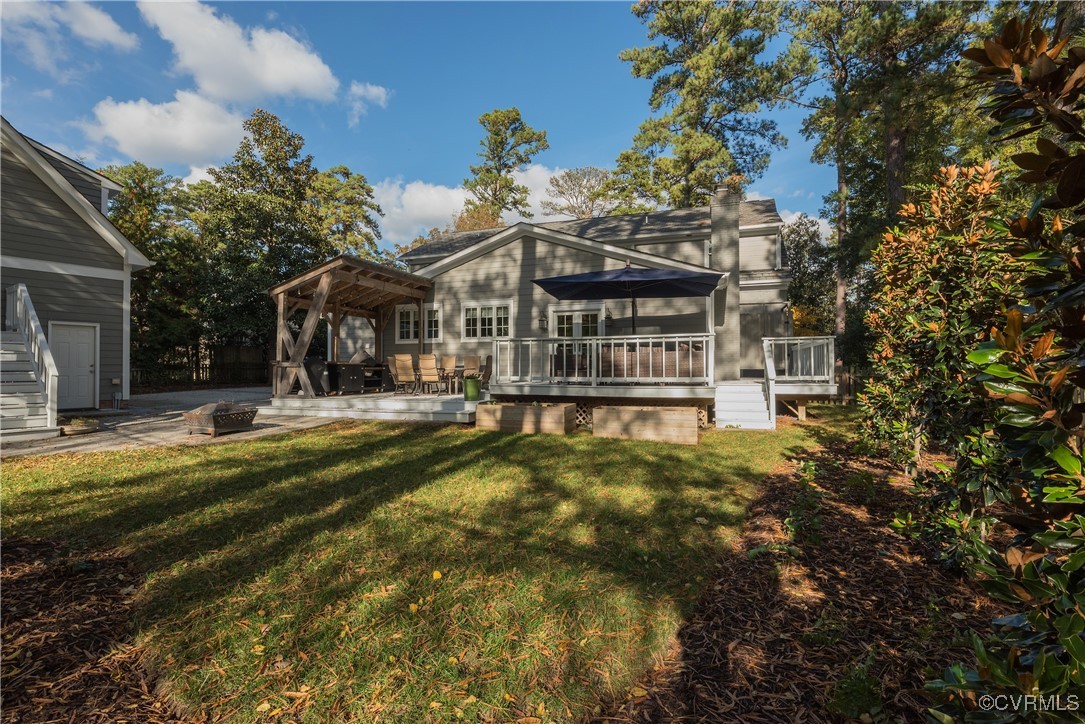 206 Lakewood Dr