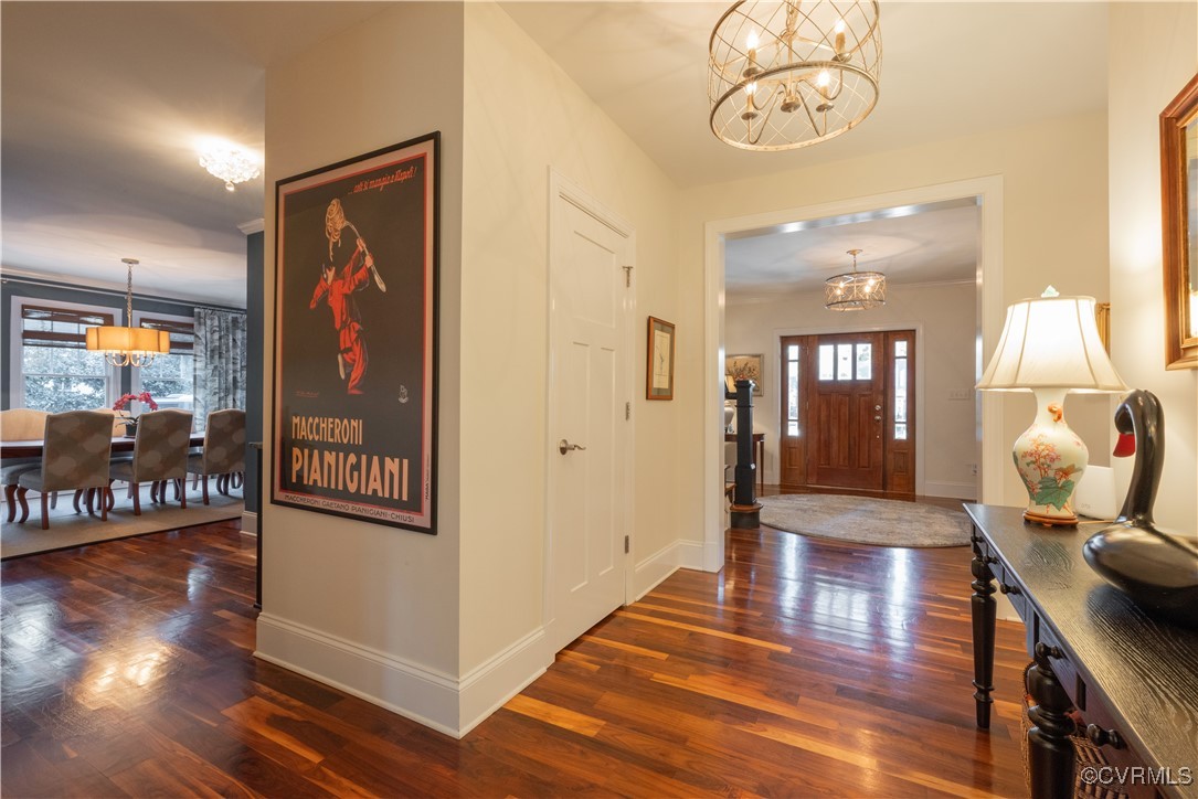 206 Lakewood Dr