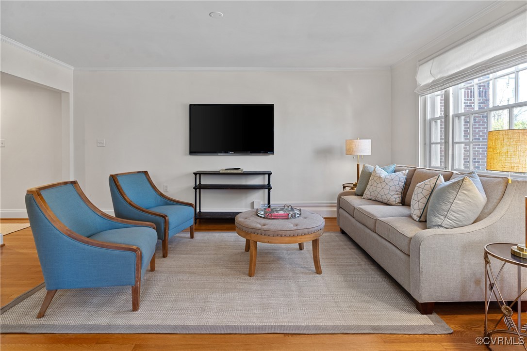 34 W Locke Ln Unit#U3