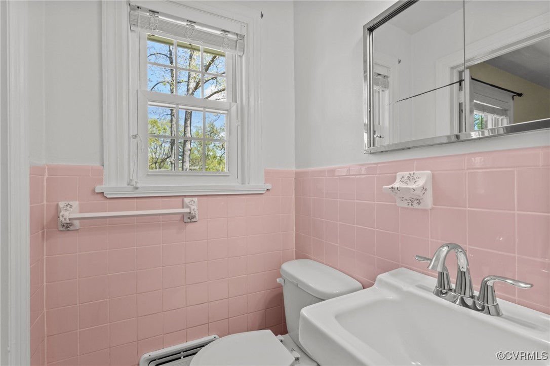 3111 Scherer Dr