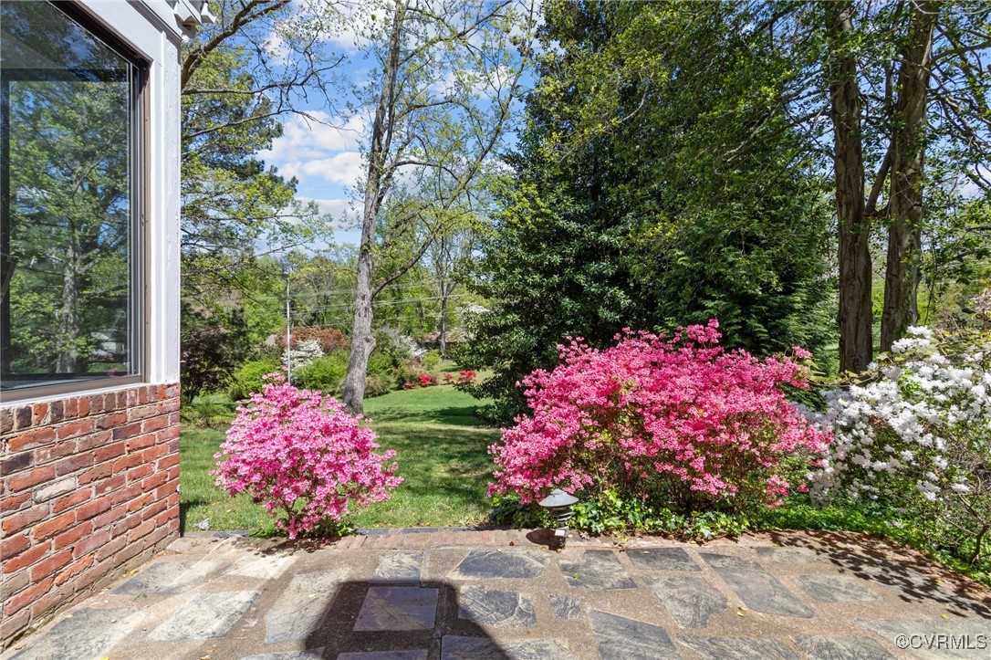 3111 Scherer Dr