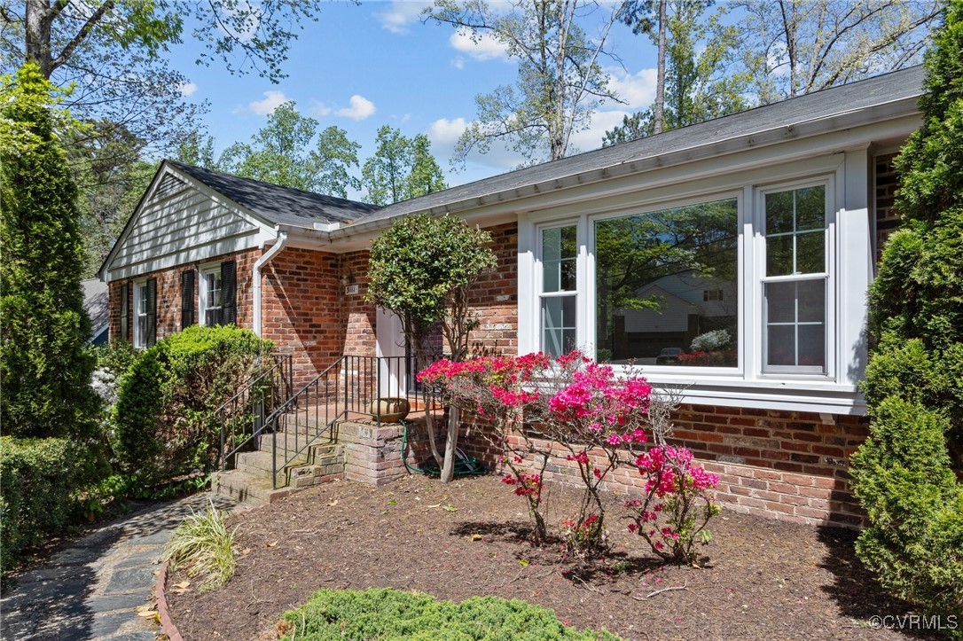 3111 Scherer Dr