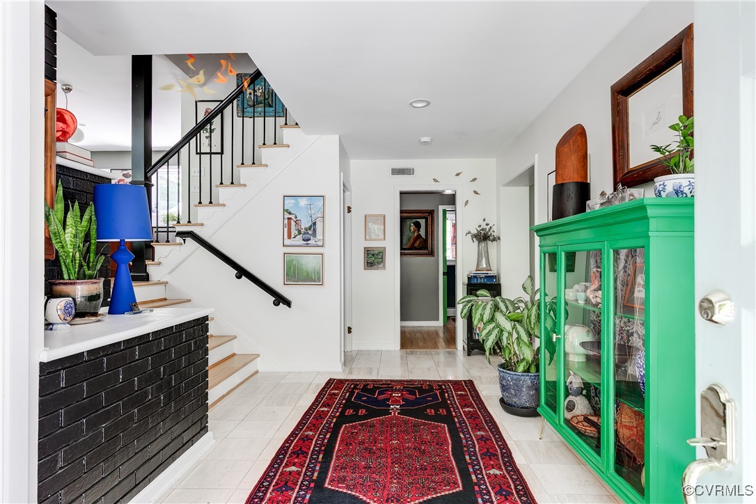 4218 Hickory Rd
