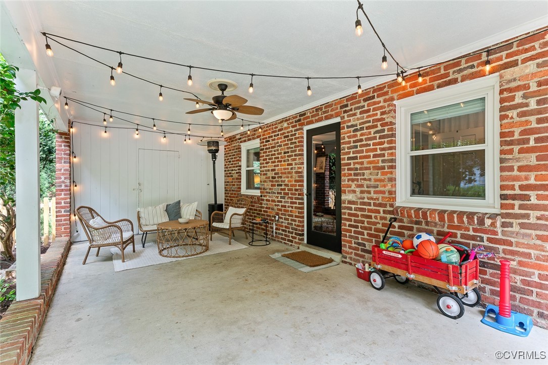7735 Cherokee Rd