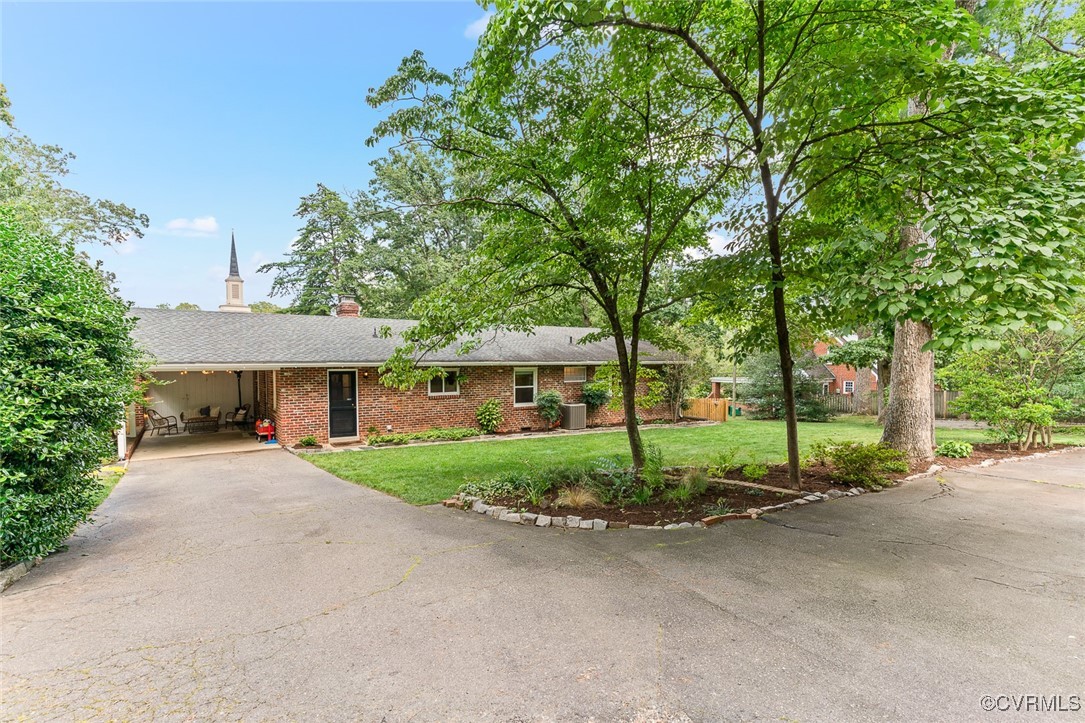 7735 Cherokee Rd