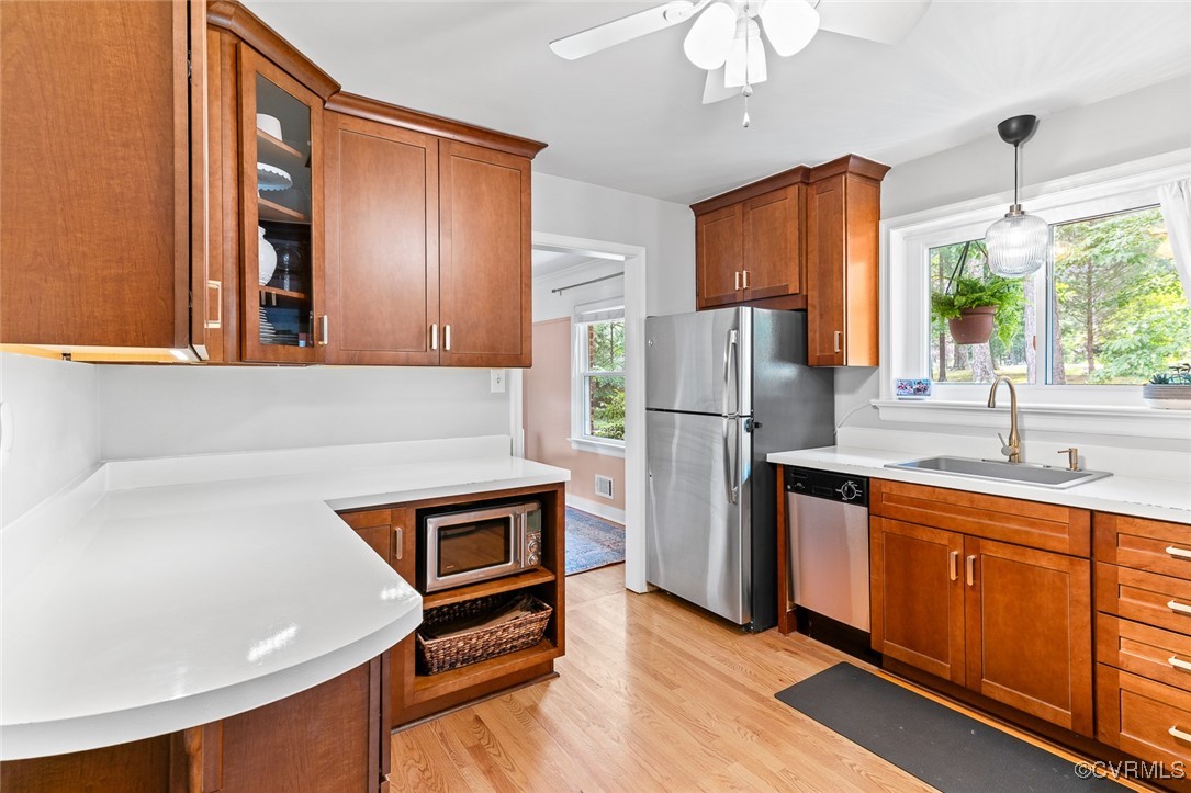 7735 Cherokee Rd