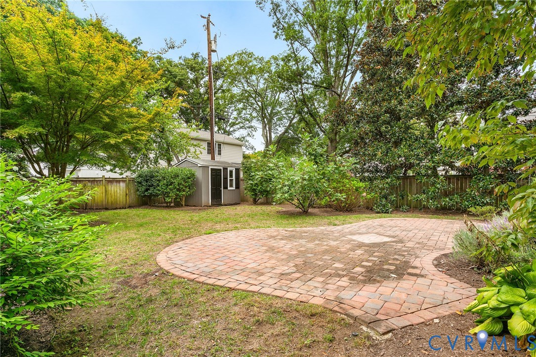 4407 Leonard Pky