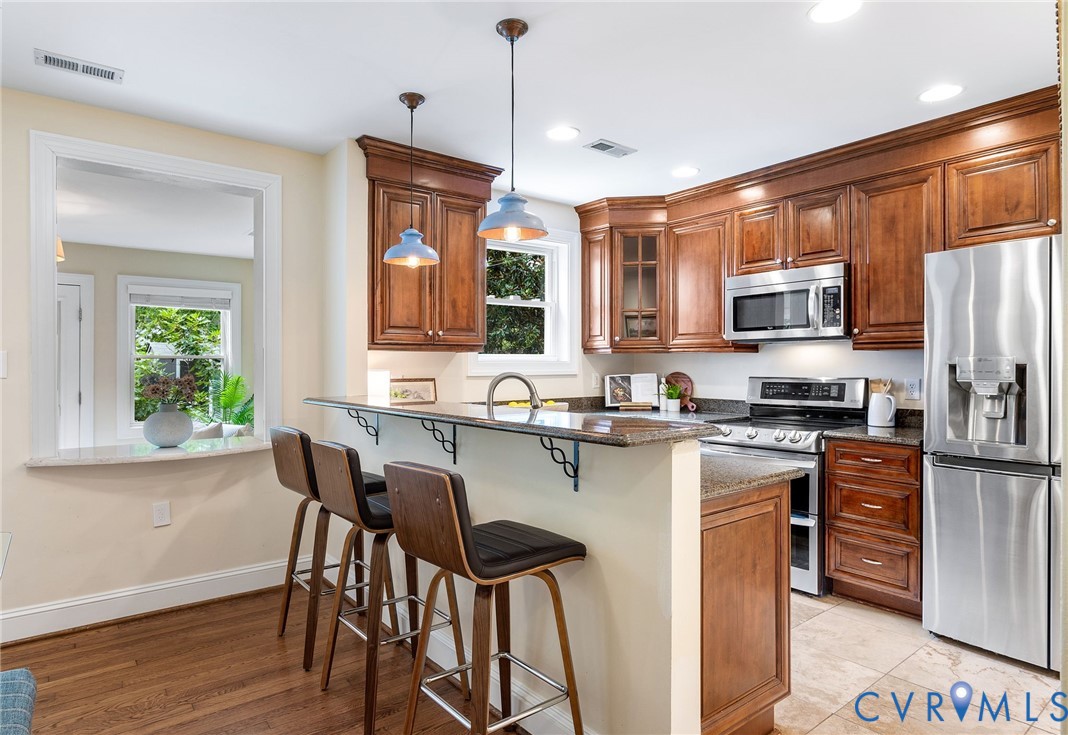 4407 Leonard Pky